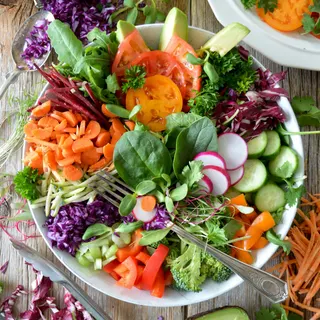 Pasta Salad with Cocktail Sauce & Vegetables